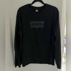 ❣️2/$25❣️ LEVIS black T | XL